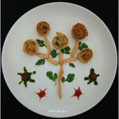 A picture of Pin wheel samosa tree.