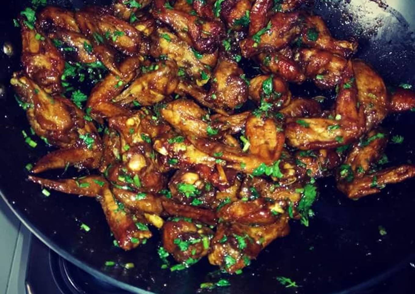 Fried chicken wings