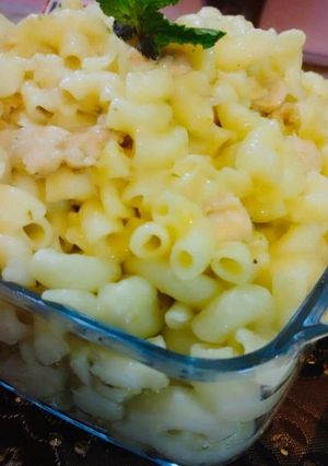 A picture of Simple Macaroni and Cheese.