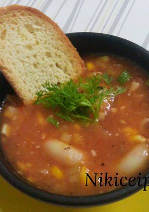A picture of Tomcorn pasta soup.