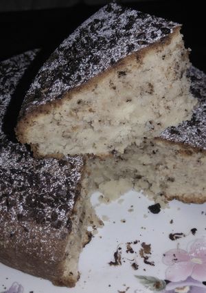 A picture of Eggless chocolate chip vanilla cake #Chocolatebakingcontest.