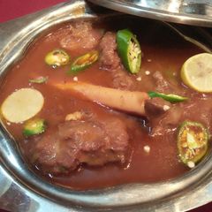 Paya Salan A picture of Paya Salan.