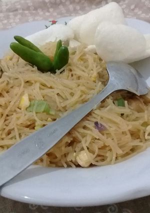 Foto resep Bihun goreng Sosis simpel