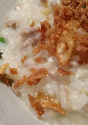 Foto resep Bubur Nasi Oriental (pake nasi matang, jadinya lebih cepet)