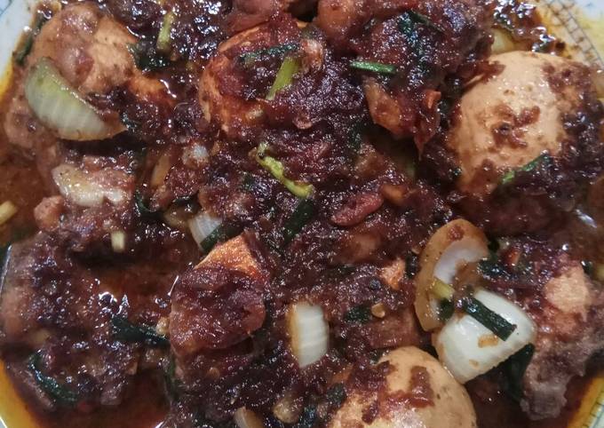 Resep Kreseng ayam telor bumbu sate, Lezat Sekali