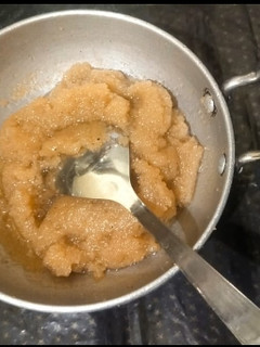 सूजी का हलवा (sooji ka halwa recipe in Hindi) रेसिपी मुख्य फोटो