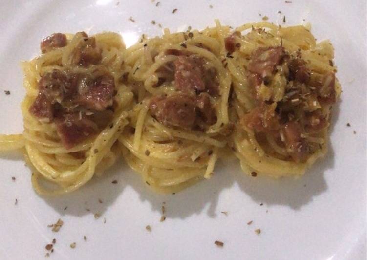 urutan  Simple Spaghetti Carbonara yang Enak