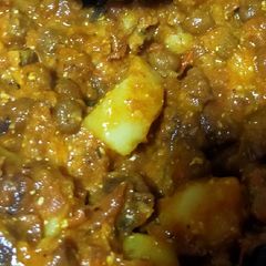 A picture of Masala chana chat.