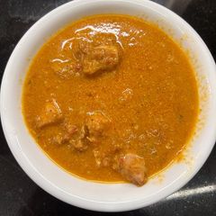 A picture of Butter chicken.