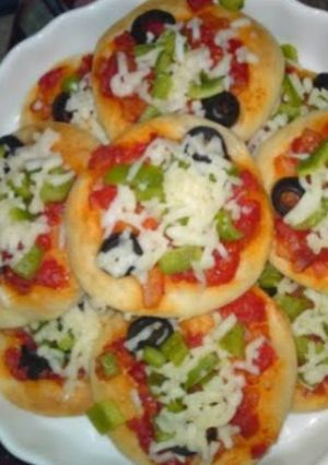 صورة لوصفة ميني بيتزا 🍕🍕