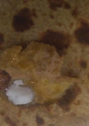 A picture of Gud ki Roti (Bhusri).