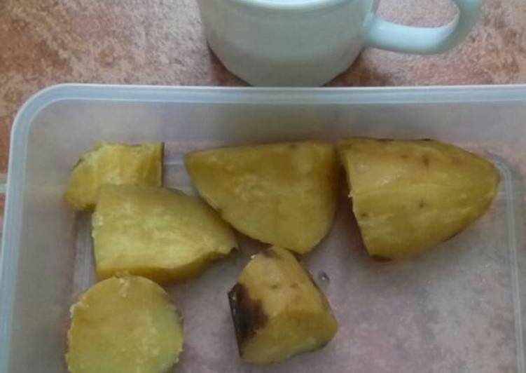 Boiled sweet potatoes