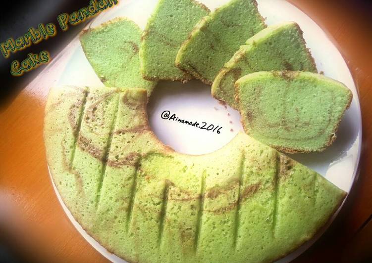 Cara Gampang Menyiapkan Marble Pandan Cake Pak Sahak Anti Gagal