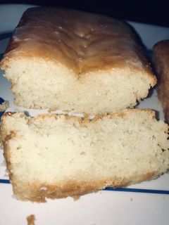 Una foto de Budín de limón vegano🍋