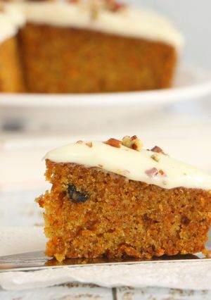 A picture of Easy Carrot Cake.