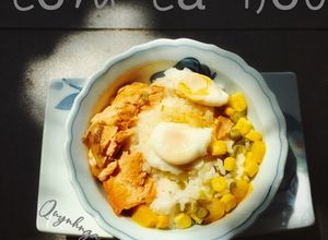 Hình của món Cơm cá hồi.