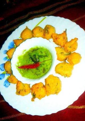 पुनुगुलु (Punugulu recipe in hindi) रेसिपी मुख्य फोटो