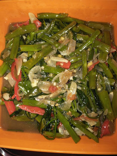Foto resep Tumis kangkung (favorit keluarga)