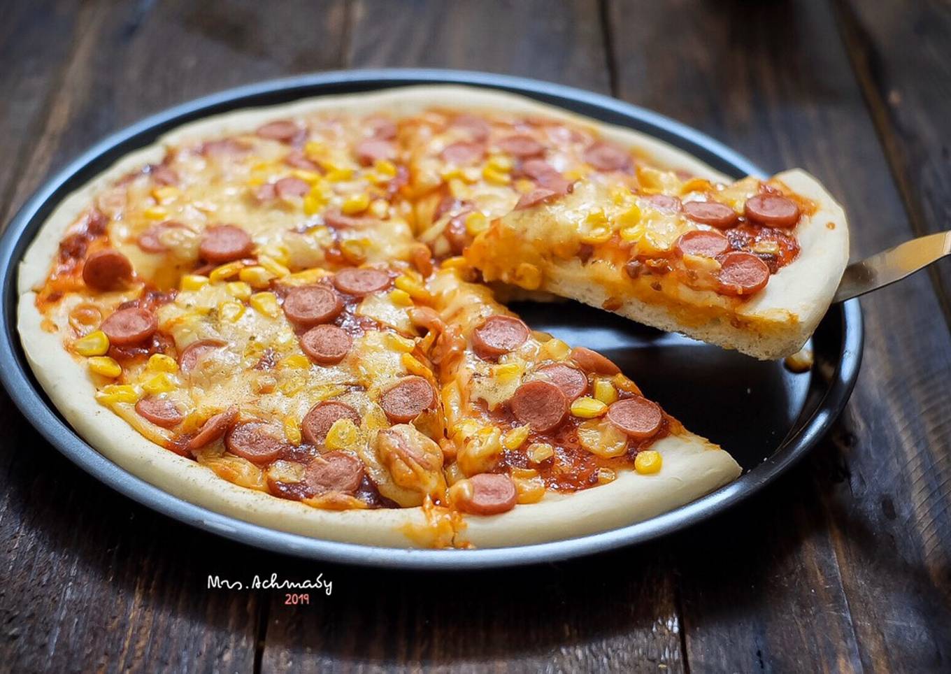 PIZZA HOMEMADE ENAK & EMPUK