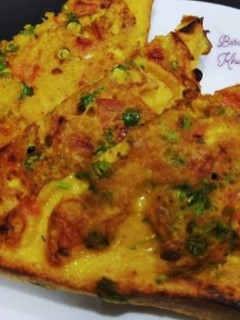 A picture of Besan bread toast.
