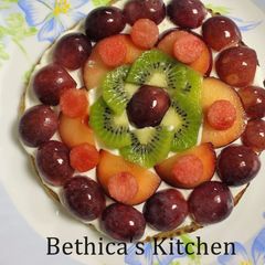 Fruit Pizza A picture of Fruit Pizza.
