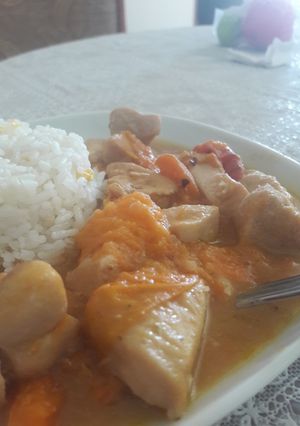 Sárgabarackos csirkeragu recept fotója