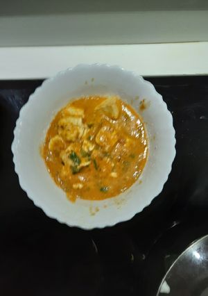 A picture of Paneer butter masala.