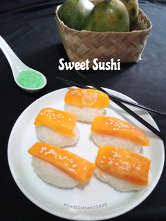 Foto resep Sweet Sushi - Mango Sticky Rice