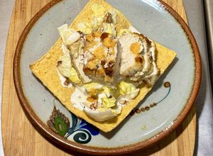 Una foto de *TOSTADAS DE CAZÓN AL ESTILO JAURE* "Jaure Tostadas"
