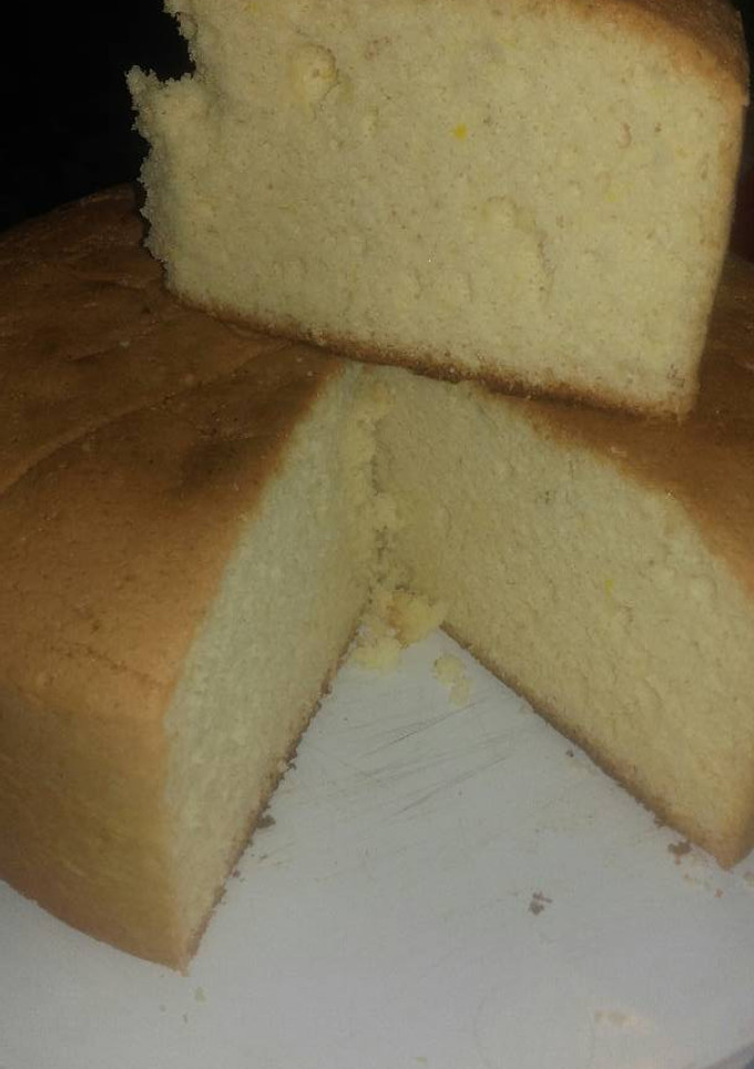 Una foto de Bizcochuelo casero en lata de dulce
