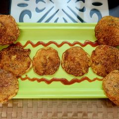 A picture of Sattu mini chillas.