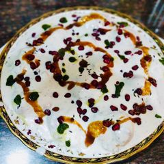 A picture of #Dahi-Bhalla Chaat.