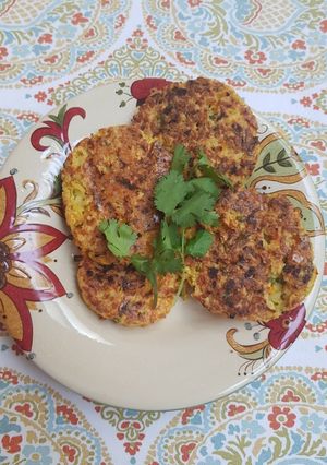 Una foto de Croquetas de arroz y zanahoria horneadas..🥕🇨🇱🇩🇴