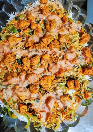 A picture of Chicken Bar-B-Q rice platter with mayo sauce 🫙❤️😋.