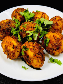 A picture of Spicy baby potatoes.