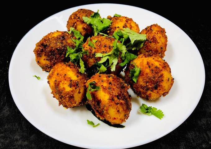 Recipe of Award-winning Spicy baby potatoes