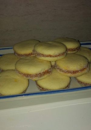 Una foto de Alfajores de maicena
