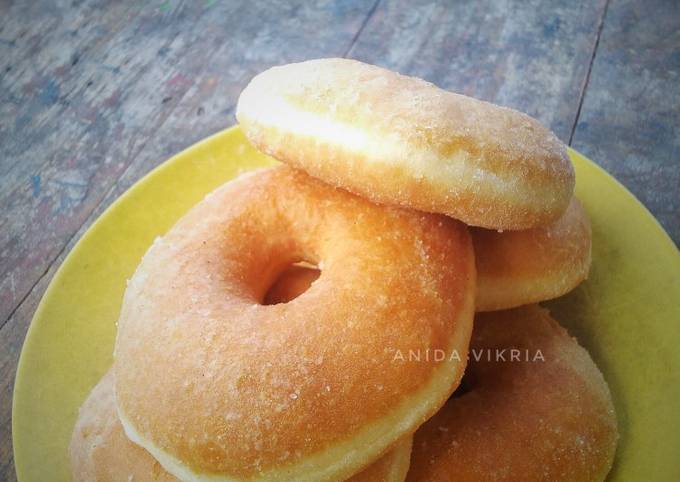 Donat empuk ekonomis (tanpa telur dan susu)