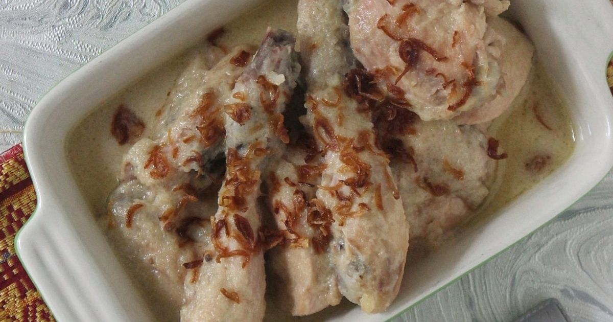 Opor Ayam Nanas Palembang