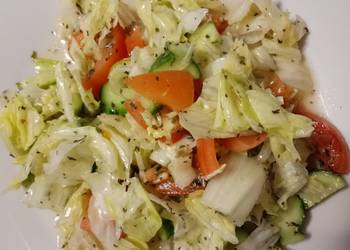 Easiest Way to Recipe Appetizing Garlic Salad