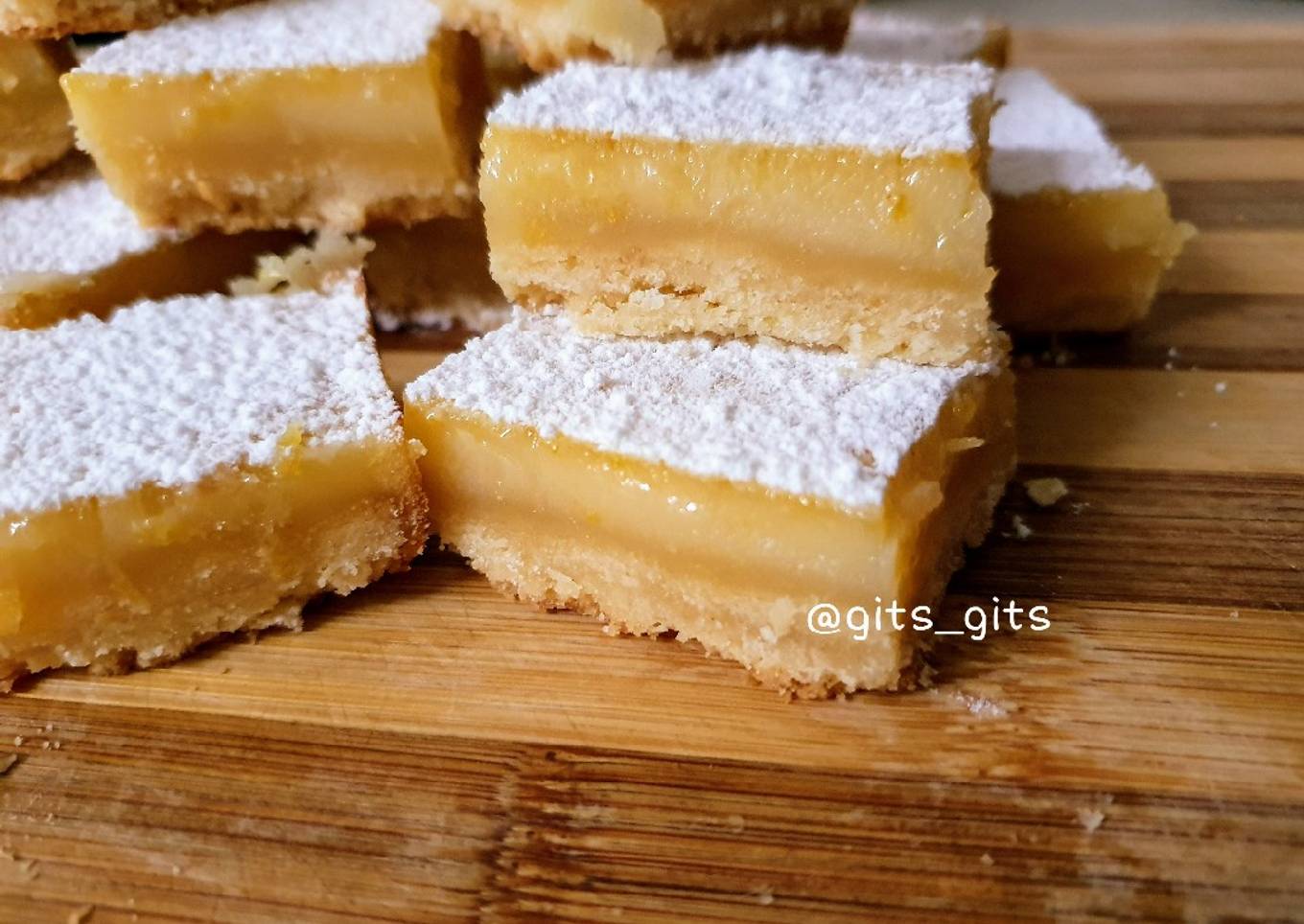 Lemon Bars gampang, enak, bikin nagih