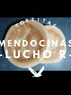Una foto de Tortitas Mendocinas "Pinchaditas y Raspaditas"