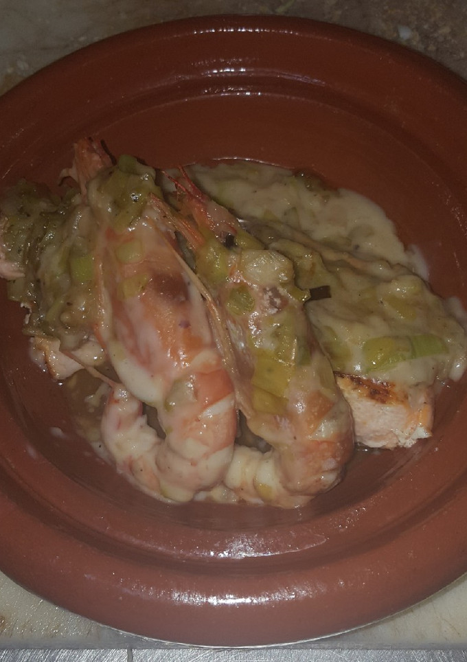 Una foto de Salmón con bechamel
