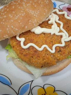 Foto principal de Hamburguesa de garbanzos y quinoa