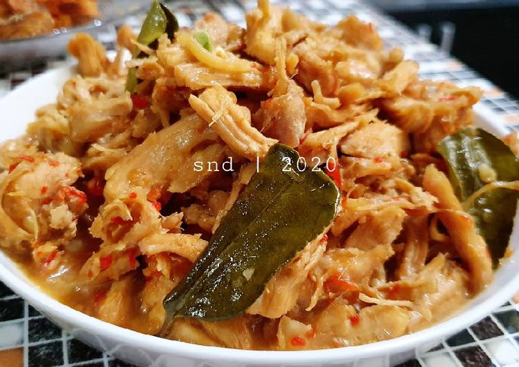 Cara Gampang Menyiapkan Ayam Suwir Ungkep Santan (Ala Kondangan) ?? #masakanindo, Bisa Manjain Lidah