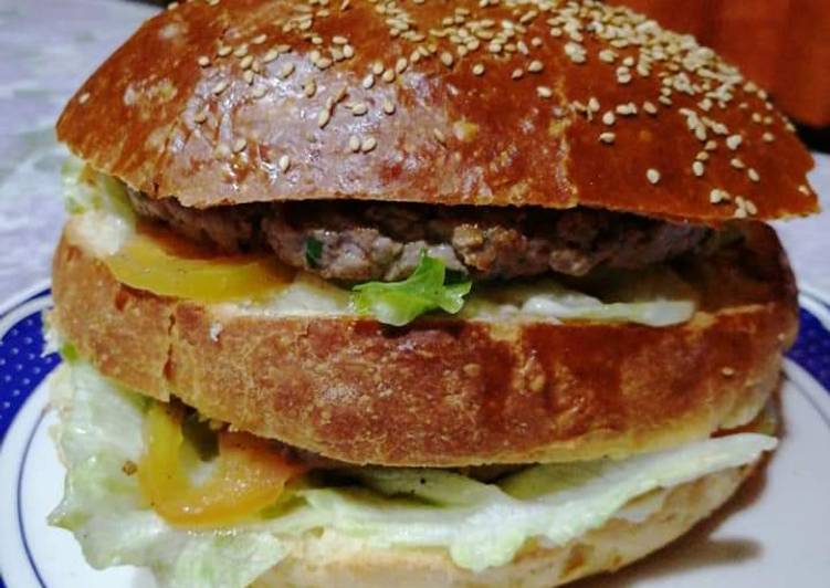 How to Make Speedy Mega hamburger