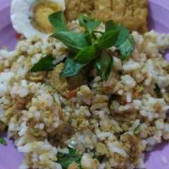 รูปของ Nasi Tutug Oncom (Gagal Diet)