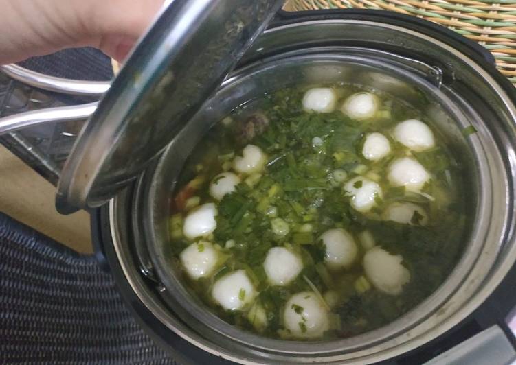 Resepi Vegetables &amp; Fish Ball Soup yang Bergizi