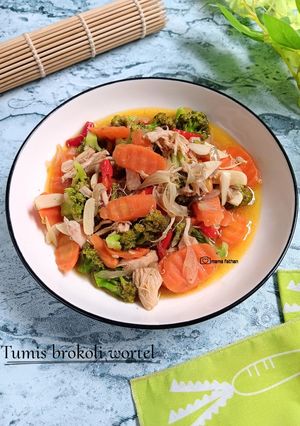 Foto resep Tumis brokoli wortel