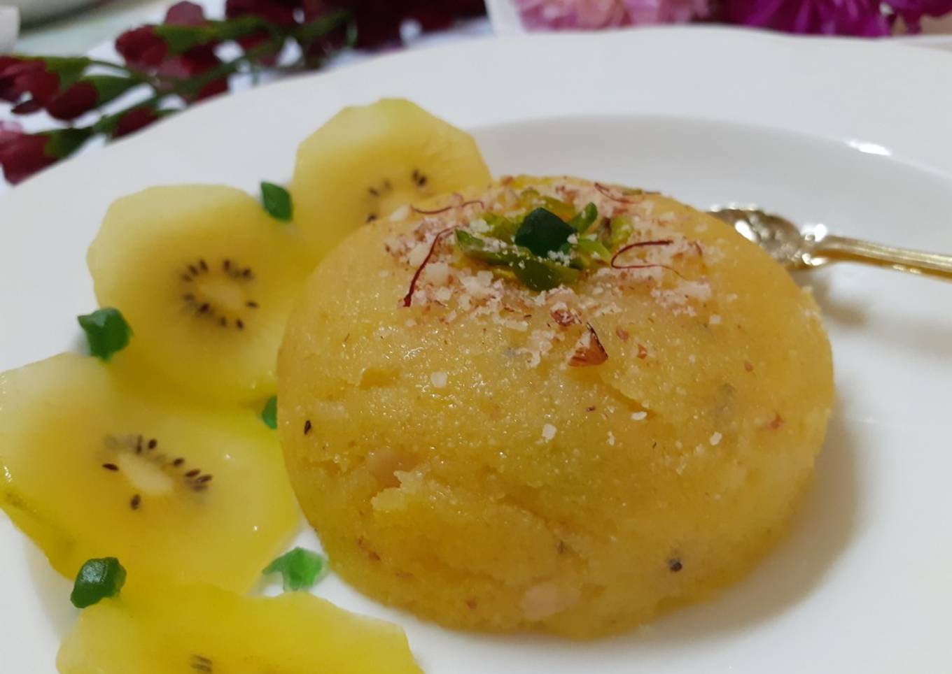 Golden kiwi halwa